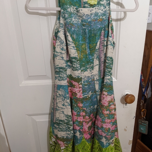 Meet your Posher, Elizabeth - Picture 4 of 4